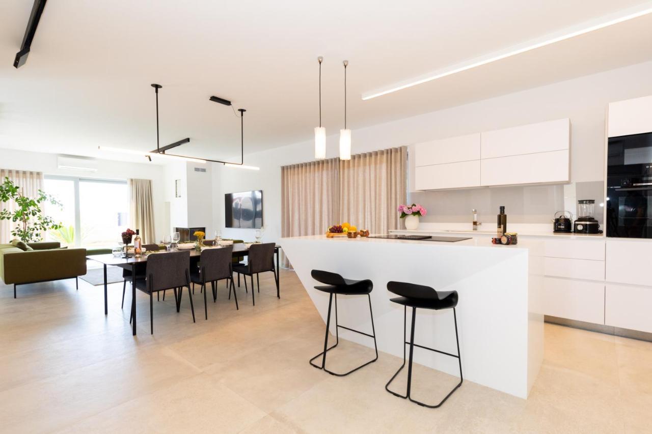 Willa Luxury House Natanel Škrip